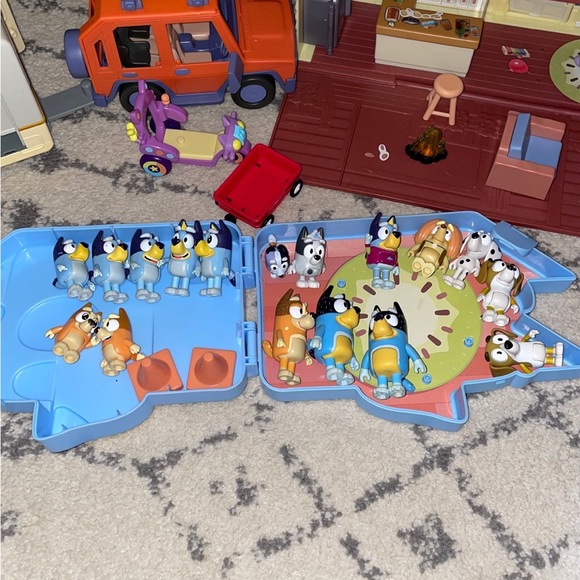 Bluey bundle! - Picture 5 of 7